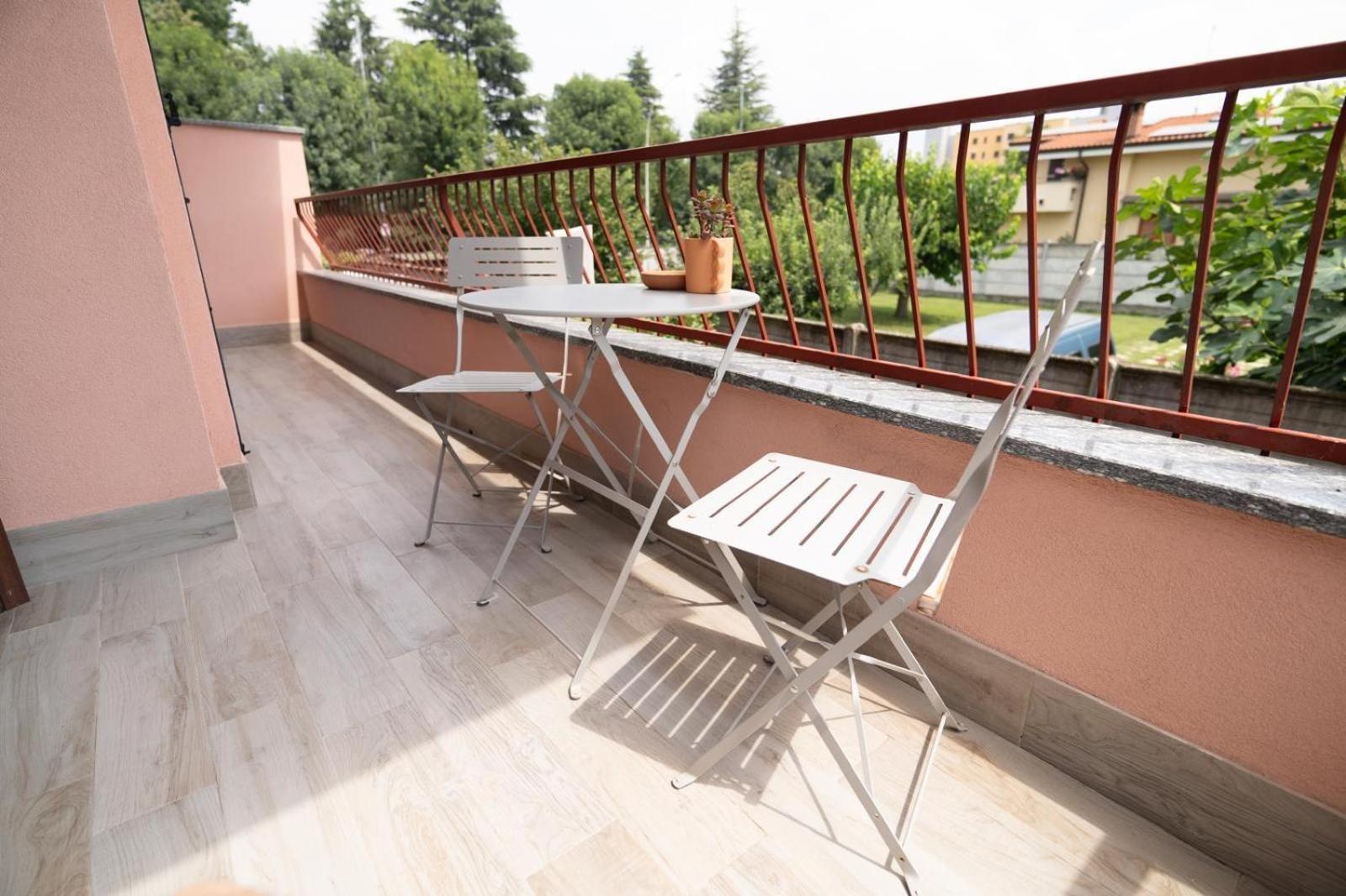 Design Villa-Milano & Rho Fiera Sedriano Екстер'єр фото